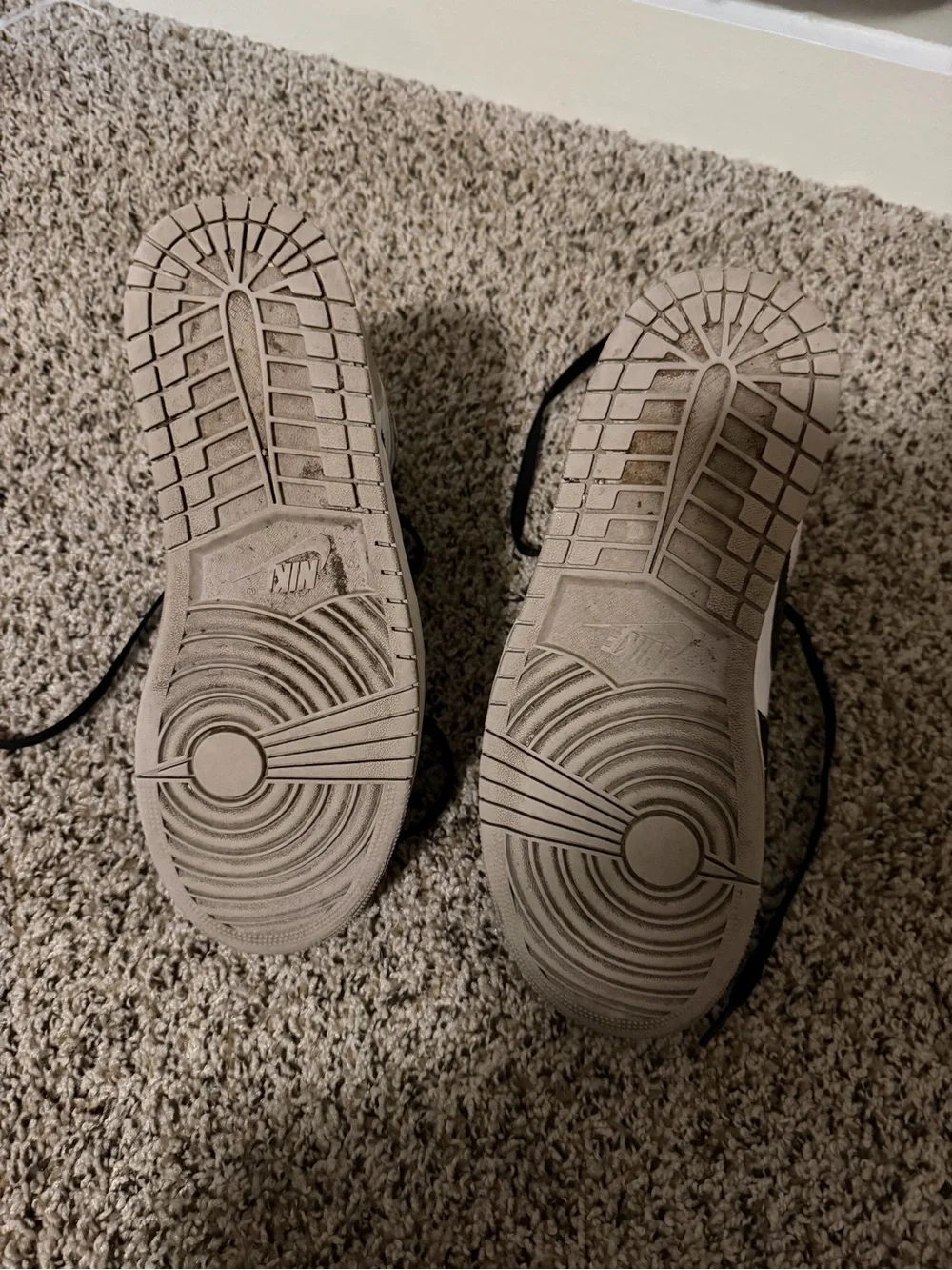Jordan 1 Retro High Haze High-Top Sneakers